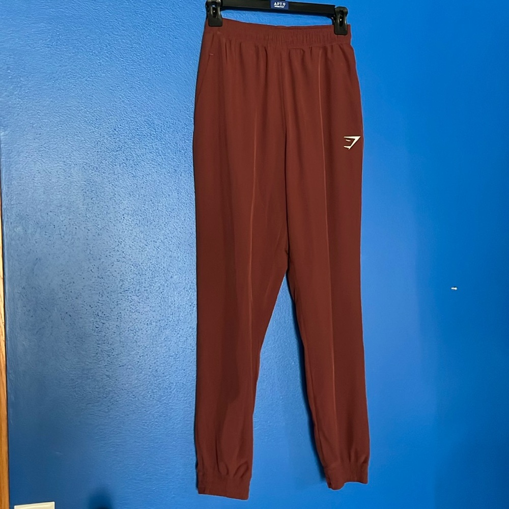 Women’s training woven joggers